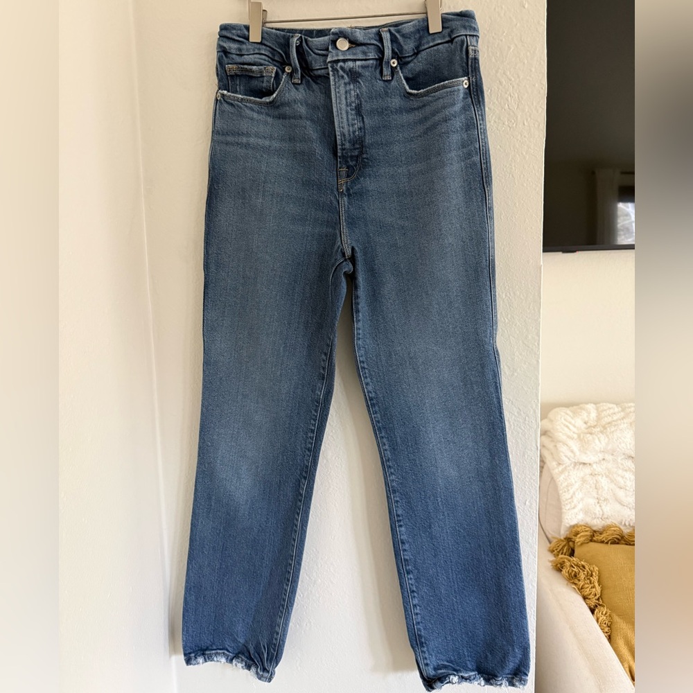 Good American jeans, super high-rise, straight leg and seam 28 inches size 8/29.